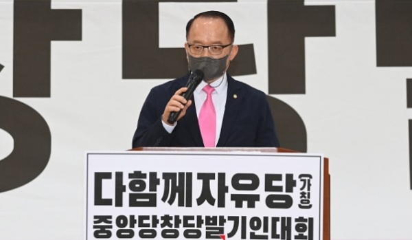 '윤사모' 홍경표 회장