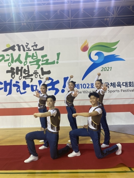 고등부 단체전 '은메달' 광주체육고 정재은,송창섭,박혜원,정성찬,정나현 선수